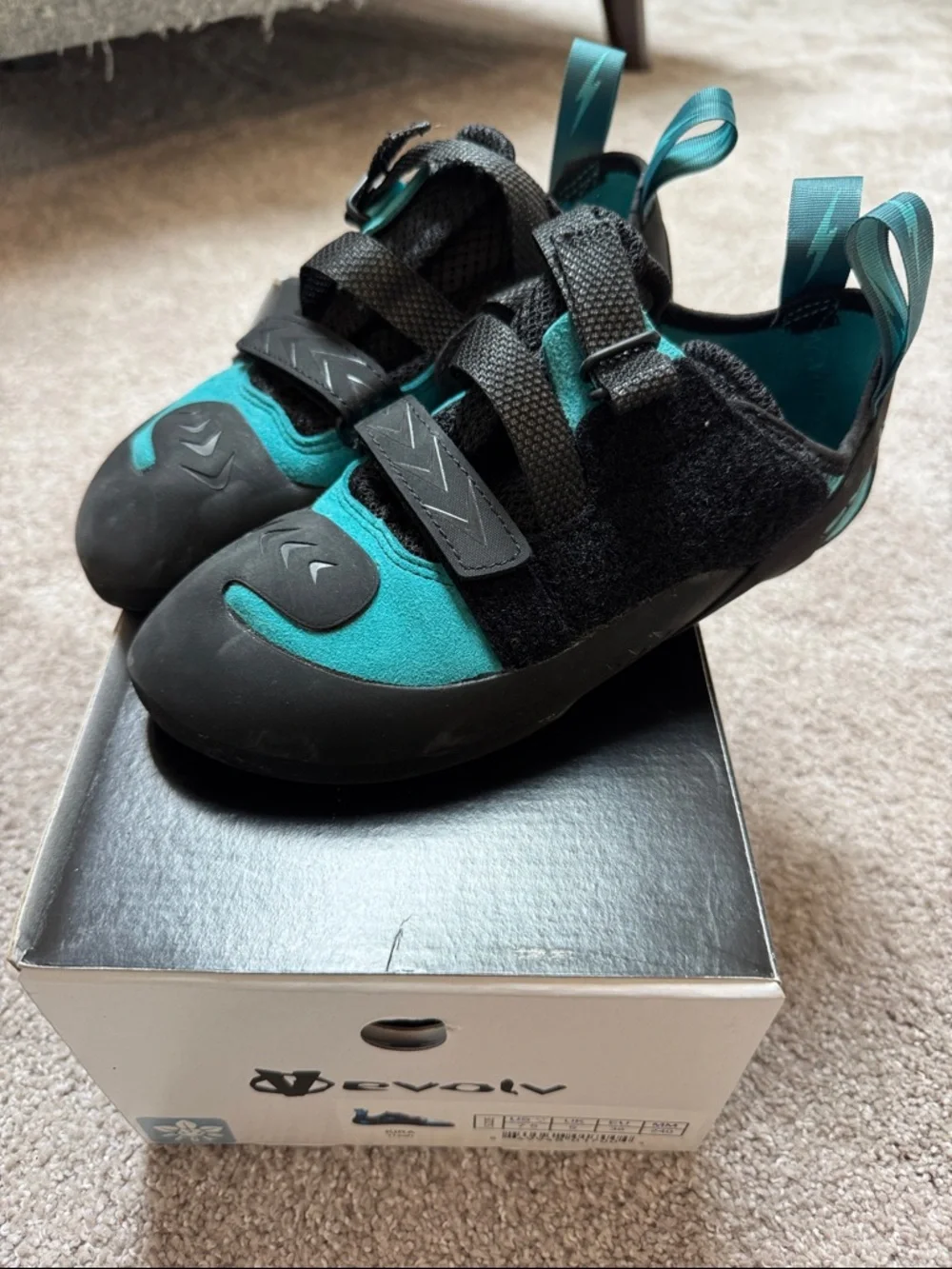 NEW Evolv Kira women’s climbing shoes teal 7.5 38 - Picture 3 of 7